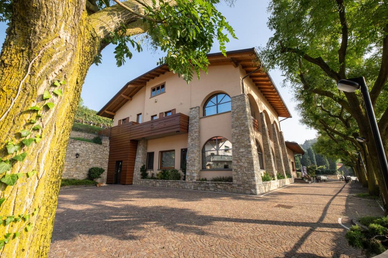 Al-Colle Sotto il Monte Exterior foto