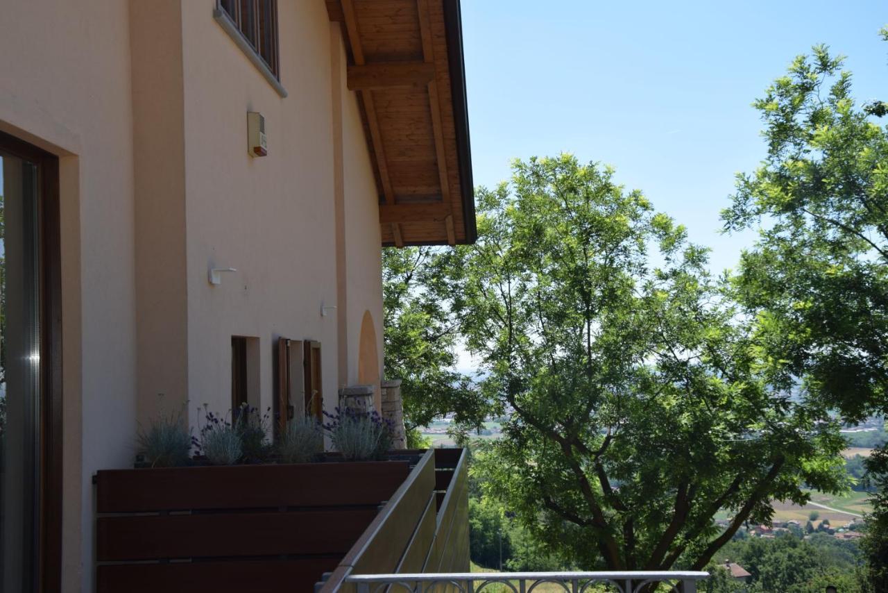 Al-Colle Sotto il Monte Exterior foto