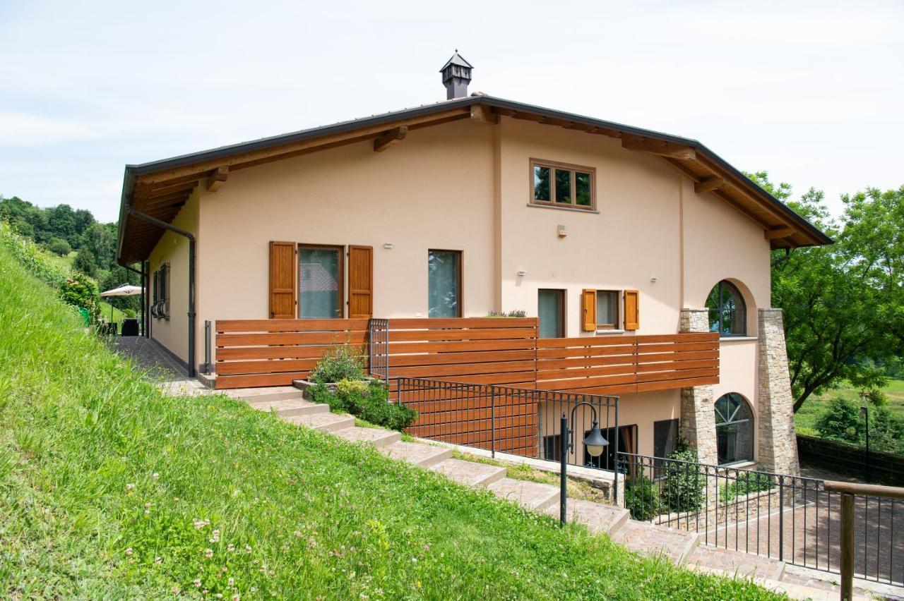 Al-Colle Sotto il Monte Exterior foto