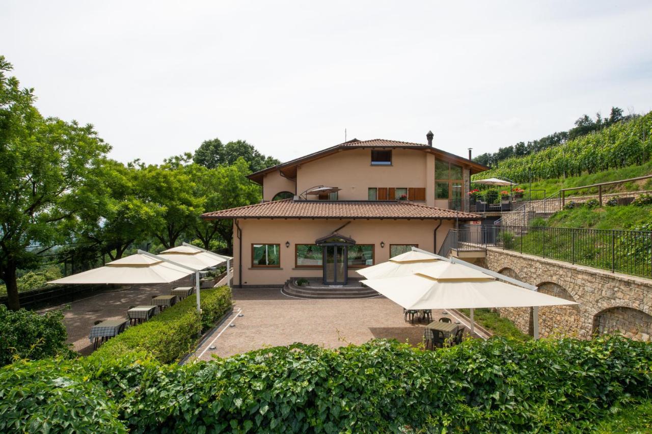 Al-Colle Sotto il Monte Exterior foto